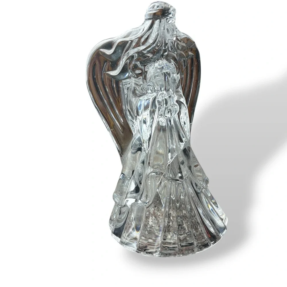 N/A elegant lead